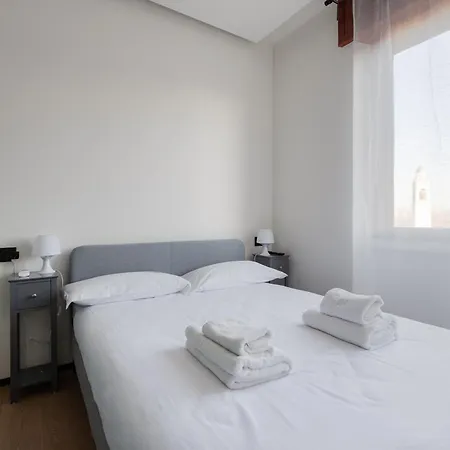 Renovated Apts * Milano
