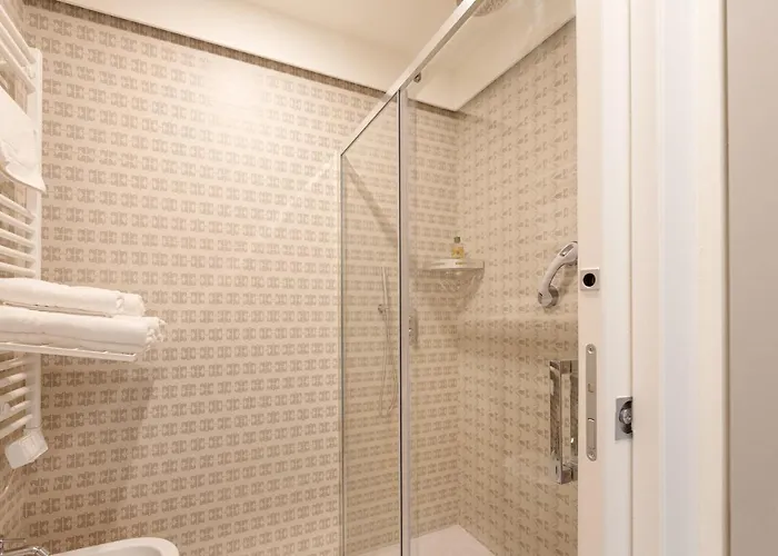 Апартаменты Guesthost - Renovated Apts *