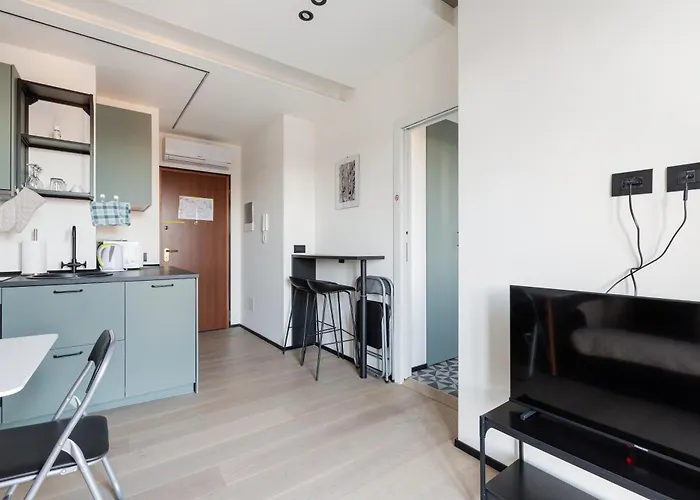 Апартаменты Guesthost - Renovated Apts *